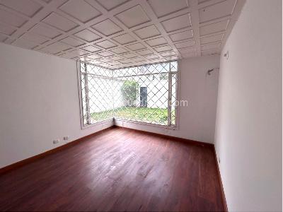 Casa de 4 alcobas en venta en Bogotá, 443 m² · foto 15 de 15
