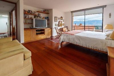 Casa de 4 alcobas en venta en Balcon De Lindaraja, Bogotá, 300 m² · foto 8 de 15