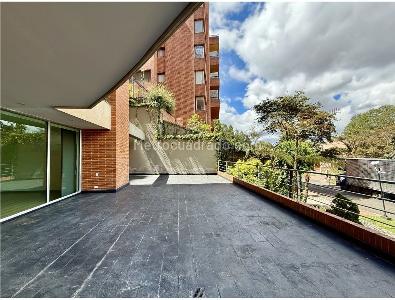 Apartamento de 3 alcobas en venta en Bosque Medina, Bogotá, 197 m² · foto 13 de 19