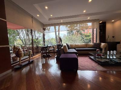 Apartamento de 3 alcobas en venta en La Cabrera, Bogotá, 250 m² · foto 2 de 14