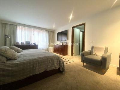 Apartamento de 3 alcobas en venta en La Cabrera, Bogotá, 253 m² · foto 13 de 20