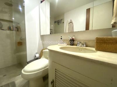 Apartamento de 3 alcobas en venta en La Cabrera, Bogotá, 253 m² · foto 17 de 20