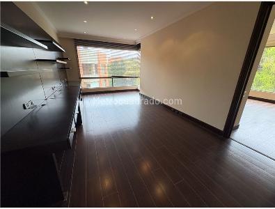 Apartamento de 3 alcobas en venta en Santa Barbara Alta, Bogotá, 250 m² · foto 7 de 15