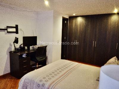 Apartamento de 3 alcobas en venta en Bella Suiza, Bogotá, 100 m² · foto 4 de 20