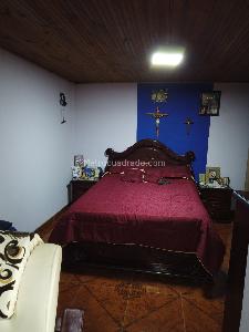 Casa de 5 alcobas en venta en Britalia Kennedy, Bogotá, 256 m² · foto 19 de 20