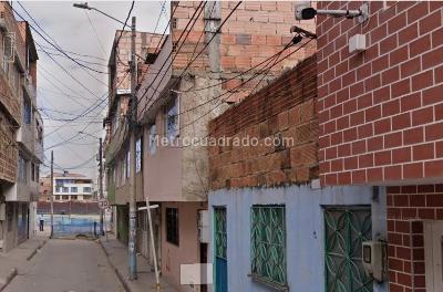 Casa de 5 alcobas en venta en Patio Bonito, Bogotá, 144 m² · foto 9 de 9