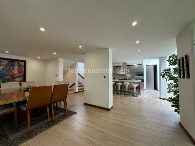 Casa de 4 alcobas en venta en Altos Bosque De Pinos, Bogotá, 650 m² · foto 3 de 20