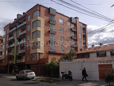Casa en venta en Santa Barbara, Bogotá · foto 2 de 20