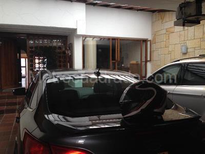 Casa en venta en Santa Barbara, Bogotá · foto 3 de 20