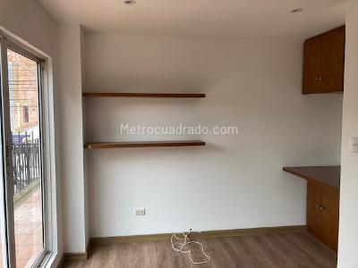 Casa de 5 alcobas en venta en Variante Chia, Chía, 350 m² · foto 15 de 20