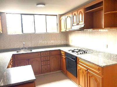 Apartamento en venta en Santa Barbara Occidental, Bogotá · foto 5 de 20