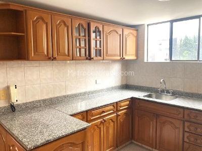 Apartamento en venta en Santa Barbara Occidental, Bogotá · foto 6 de 20