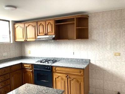Apartamento en venta en Santa Barbara Occidental, Bogotá · foto 7 de 20