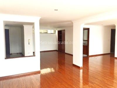 Apartamento en venta en Santa Barbara Occidental, Bogotá · foto 2 de 20