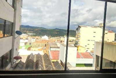 Apartamento de 3 alcobas en venta en Centro, Tunja, 132 m² · foto 13 de 15