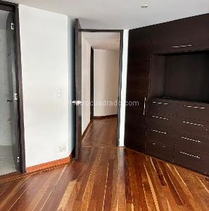 Apartamento en venta en Santa Barbara, Bogotá · foto 18 de 20