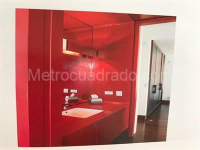 Apartamento de 5 alcobas en venta en La Cabrera, Bogotá, 600 m² · foto 3 de 8
