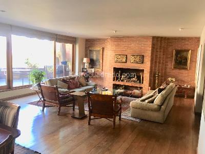Apartamento de 3 alcobas en venta en Rosales Bella Vista, Bogotá, 324 m² · foto 4 de 20
