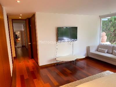 Apartamento de 3 alcobas en venta en Altos Del Retiro, Bogotá, 200 m² · foto 20 de 20