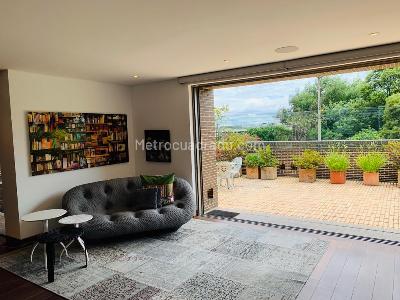 Apartamento en venta en Altos Del Refugio, Bogotá · foto 2 de 20