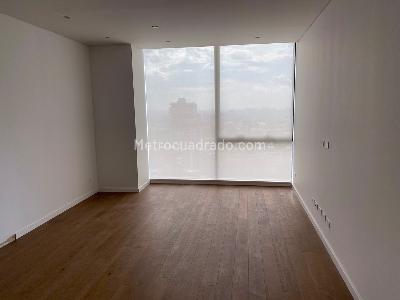 Apartamento de 3 alcobas en venta en Chico Alto, Bogotá, 340 m² · foto 10 de 20
