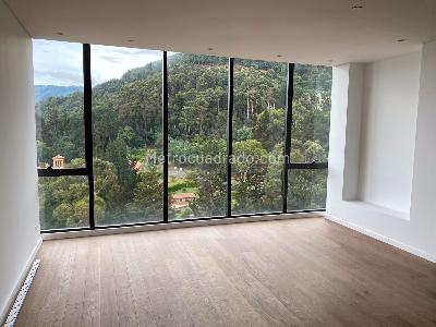 Apartamento de 3 alcobas en venta en Chico Alto, Bogotá, 340 m² · foto 6 de 20