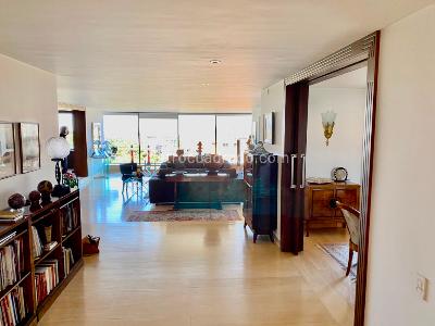 Apartamento en venta en Chico, Bogotá · foto 2 de 20
