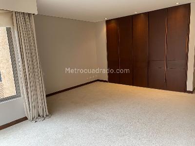 Apartamento de 4 alcobas en venta en La Cabrera, Bogotá, 318 m² · foto 14 de 20