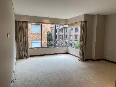 Apartamento de 4 alcobas en venta en La Cabrera, Bogotá, 318 m² · foto 15 de 20
