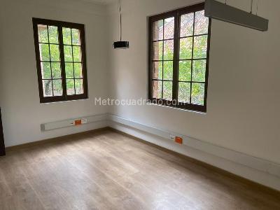 Casa de 5 alcobas en venta en El Nogal, Bogotá, 462 m² · foto 17 de 19