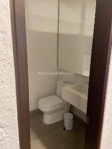 Casa de 5 alcobas en venta en El Nogal, Bogotá, 462 m² · foto 8 de 19
