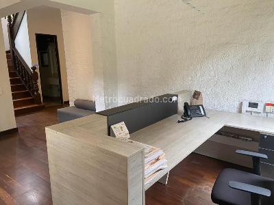 Casa de 5 alcobas en venta en El Nogal, Bogotá, 462 m² · foto 11 de 19