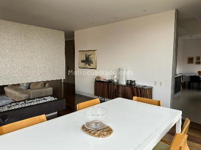 Apartamento de 3 alcobas en venta en Reserva Del Chico, Bogotá, 330 m² · foto 18 de 20