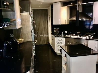 Apartamento de 3 alcobas en venta en Chapinero, Bogotá, 256 m² · foto 7 de 18