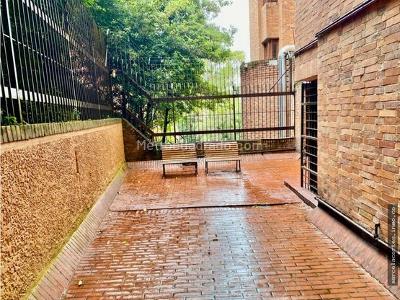 Apartamento en venta en El Refugio, Bogotá · foto 17 de 19