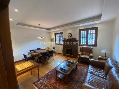 Casa en venta en Quinta Camacho, Bogotá · foto 2 de 20