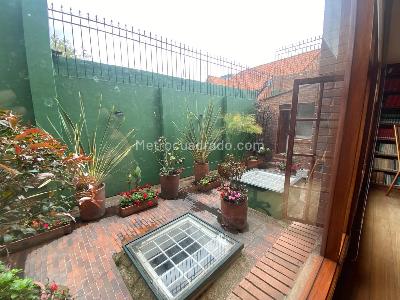 Casa en venta en Quinta Camacho, Bogotá · foto 9 de 20