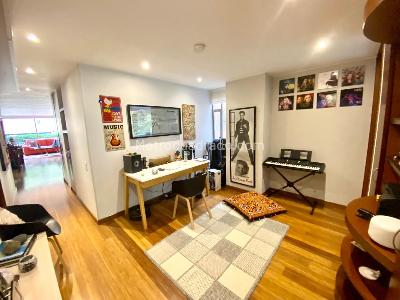 Apartamento en venta en El Refugio, Bogotá · foto 10 de 19
