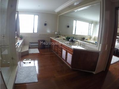 Casa de 4 alcobas en venta en Bosque Del Marquez, Bogotá, 574 m² · foto 16 de 20