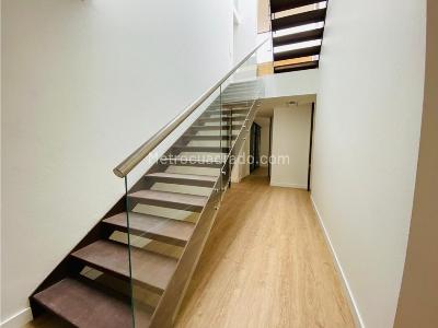 Casa de 4 alcobas en venta en Santa Ana Oriental, Bogotá, 450 m² · foto 9 de 20