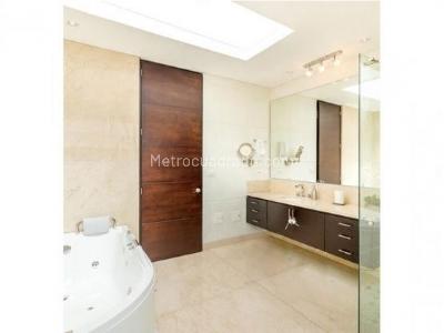 Casa de 5 alcobas en venta en Santa Ana Oriental, Bogotá, 840 m² · foto 20 de 20