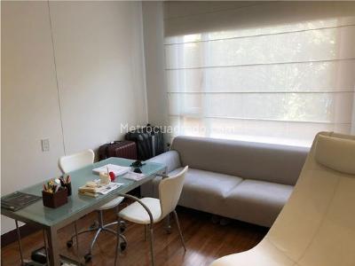 Apartamento de 3 alcobas en venta en Santa Ana Oriental, Bogotá, 213 m² · foto 13 de 18