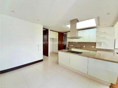 Apartamento de 3 alcobas en venta en Santa Ana Oriental, Bogotá, 217 m² · foto 11 de 19