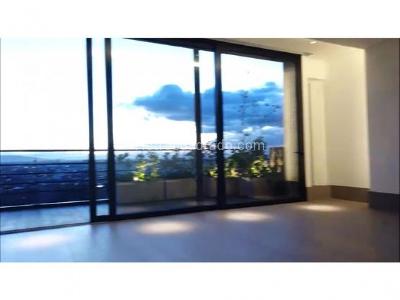 Casa de 3 alcobas en venta en El Refugio, Bogotá, 610 m² · foto 8 de 20