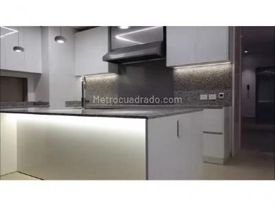 Casa de 3 alcobas en venta en El Refugio, Bogotá, 610 m² · foto 9 de 20