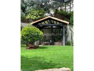 Casa de 4 alcobas en venta en Santa Ana Oriental, Bogotá, 600 m² · foto 2 de 19