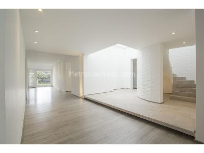 Casa de 4 alcobas en venta en Santa Ana Oriental, Bogotá, 550 m² · foto 10 de 20