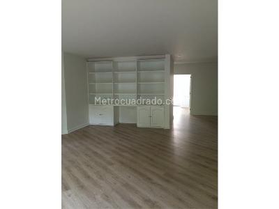 Apartamento de 3 alcobas en venta en Santa Ana Oriental, Bogotá, 200 m² · foto 4 de 15