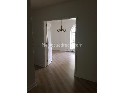 Apartamento de 3 alcobas en venta en Santa Ana Oriental, Bogotá, 200 m² · foto 7 de 15