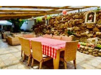 Casa de 5 alcobas en venta en Santa Ana Oriental, Bogotá, 995 m² · foto 16 de 20